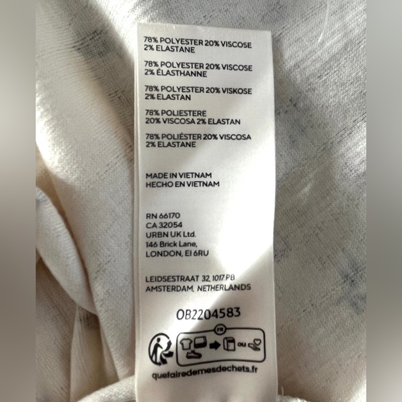 Free People 🆕 Bali Isn’t it Lovely Cream Floral Scoop-Neck Tunic size medium - Picture 13 of 13